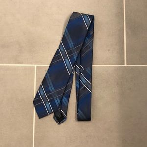 Men’s Blue Tie